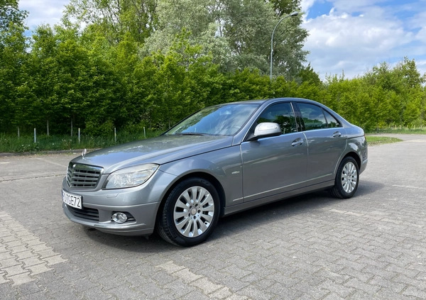 Mercedes-Benz Klasa C cena 29000 przebieg: 257000, rok produkcji 2007 z Poznań małe 106